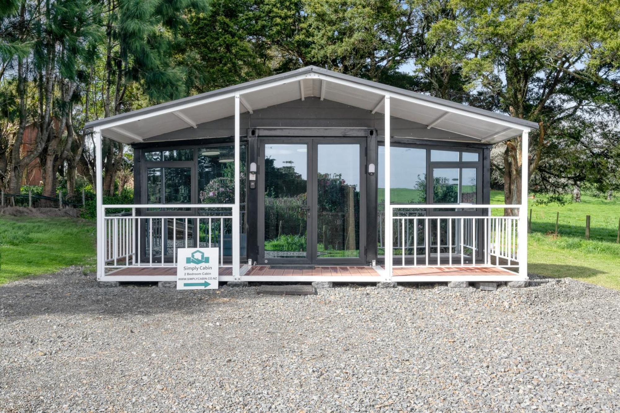 2 Bedrooms Cabin 5 Min To Pukekohe Town Centre Kültér fotó