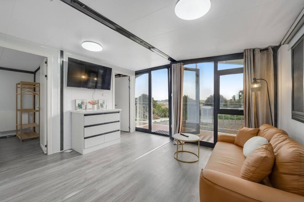 2 Bedrooms Cabin 5 Min To Pukekohe Town Centre Kültér fotó